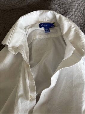Apt. 9 White Button-Down Shirt